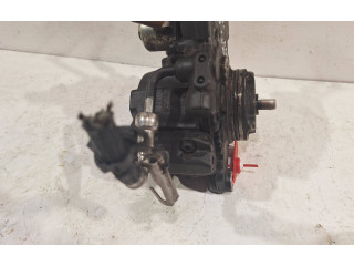 Топливный насос       Opel Antara  2006 - 2016 года   