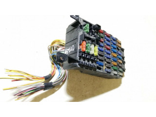   Pojistková skříňka 2085450040   Mercedes-Benz C W202 1998