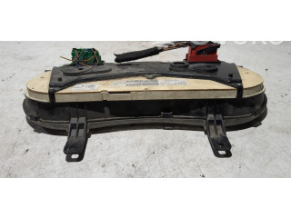 Přístrojová deska Renault Trafic II (X83) 2003 P8200390133