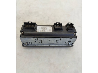 Блок управления кондиционера воздуха / климата/ печки (в салоне) 020142, E5020142   Volvo V70