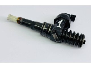 Форсунка 038130073AG    Audi A3 S3 8L   