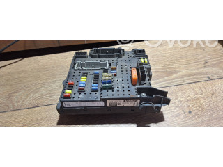Блок предохранителей 30786646   Volvo S60    