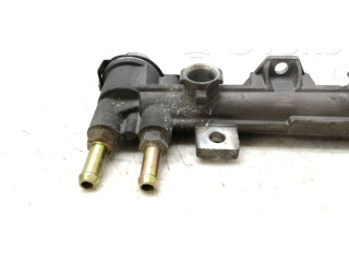 Топливная рампа 036133319B, 036031C   Volkswagen Golf IV  