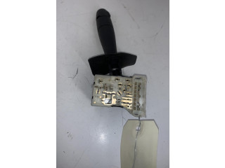 Ручка стеклоочистителей 142913 Renault Clio II