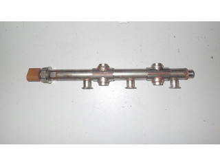 Топливная рампа 04C133320F Skoda Octavia Mk3 (5E)