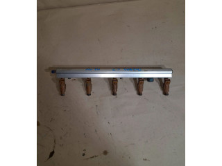 Топливная рампа    Volvo XC70   для двигателя D5254T2