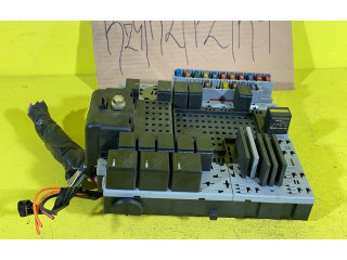 Блок предохранителей  89401802   Volvo XC90    