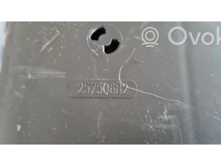 Блок предохранителей  25750682   Chevrolet Express    