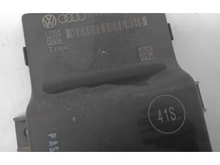 Блок управления 8U0907468AE Audi A1