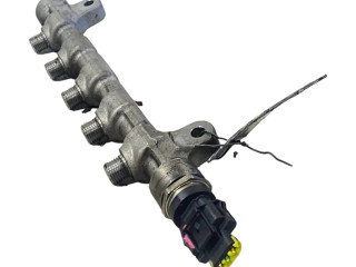 Vstřikovací lišta 314002A420, 0445214181 Hyundai i40 pro naftový motor 1.7