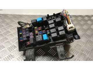 Pojistková skříňka V23134J59X431 Mazda 6 2007