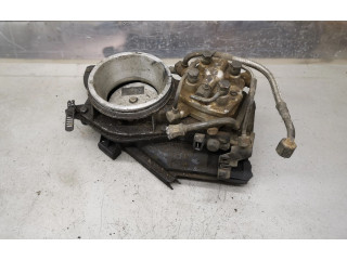 Топливная рампа 0438121011, 026133353 Audi 80 90 B3