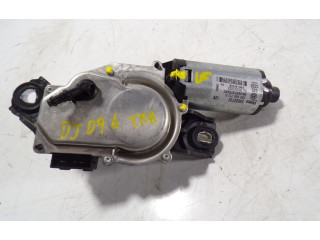 Моторчик заднего дворника 2K0955712D, 2K0955712D Volkswagen Caddy