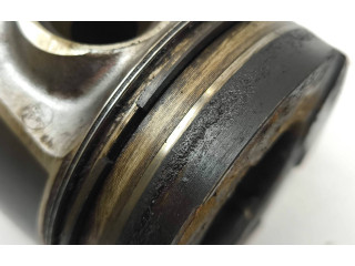 Поршень с шатуном D5244T15 Volvo XC60