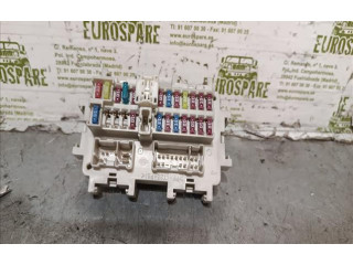Pojistková skříňka 1052918 Nissan Navara D22 2001