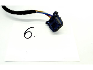 Зеркало электрическое        Skoda Fabia Mk3 (NJ)  2015 - 2021 года   