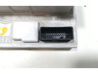 Дисплей 8200380298A Renault Clio II