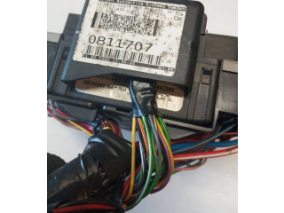 Блок предохранителей  9162316   Volvo V70    