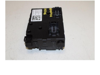 Блок предохранителей 00521312450 Jeep Renegade