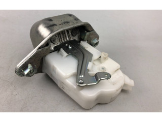 Zámek zadních dveří Subaru Outback (BS) 2015