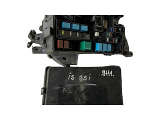 Блок предохранителей 8266253080 Lexus IS 220D-250-350