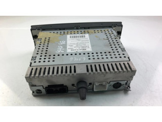 Радио/ проигрыватель CD/DVD / навигация