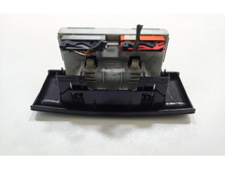 Дисплей       Renault Trafic II (X83)