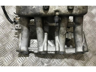 Всасывающий коллектор 030129713d, 030129785d Volkswagen Golf II