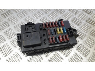 Блок предохранителей Daihatsu Terios