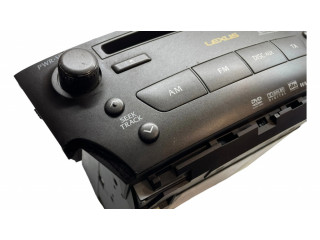 Радио/ проигрыватель CD/DVD / навигация