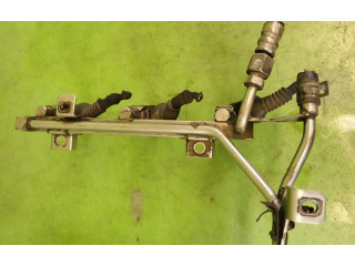 Топливная рампа Audi A6 S6 C5 4B