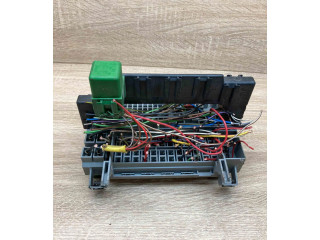 Pojistková skříňka 90414547 Opel Astra F 1992