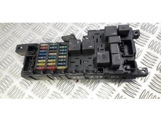 Блок предохранителей  518829007, 8678449-petp2x   Volvo V70    