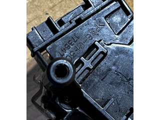 Ручка поворотов/ фонарей