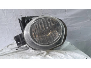 Передняя противотуманная фара