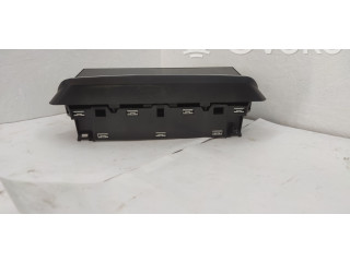 Дисплей    982461998000   Peugeot 2008 II