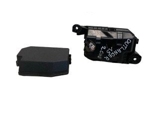 Блок предохранителей 0524NA, 3746NA Mitsubishi Outlander