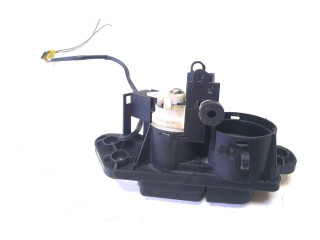 Zámek zadních dveří 2208210751 Mercedes-Benz S W220 2001