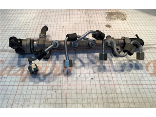 Топливная рампа 04l089b   Audi A3 S3 8V  