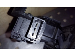 Замок задней крышки