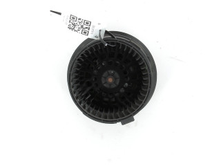 Вентилятор печки    272101005R, Q0-3791V   Renault Clio IV