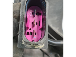 Вентилятор радиатора 6Q0121207L Skoda Fabia Mk1 (6Y)