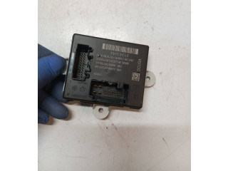 Блок управления дверью 31343044 Volvo S60