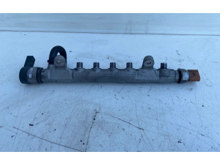 Vstřikovací lišta 03L089C   Volkswagen Tiguan     