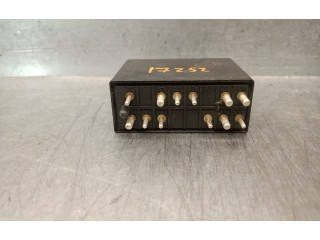 Pojistková skříňka 2018210047, 2018210047 Mercede-Benz S W126 1987