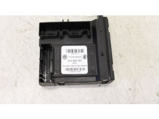 Моторчик заднего дворника 5K0959793    Volkswagen Caddy