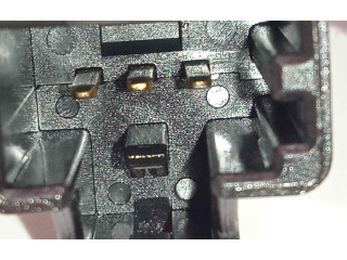 Моторчик заднего дворника 8888040488, 0390205042    Lynk & co 01