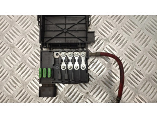 Узел подключения плюсовых проводов