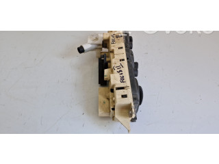 Блок управления климат-контролем 69607003   Ford Focus