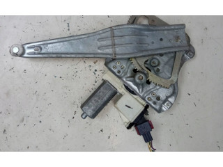 Vstřikovací lišta Toyota Corolla E120 E130